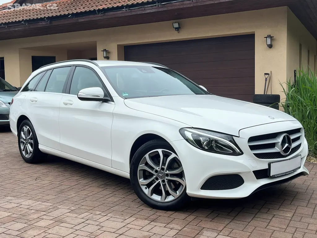 Mercedes-Benz C 220 d 125kW LED Tempomat Manuál